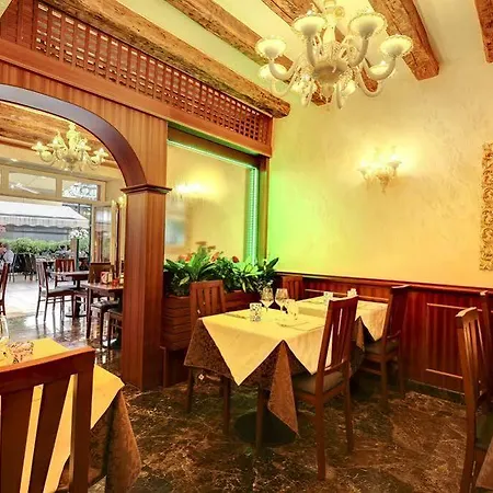 Готель Albergo Reiter